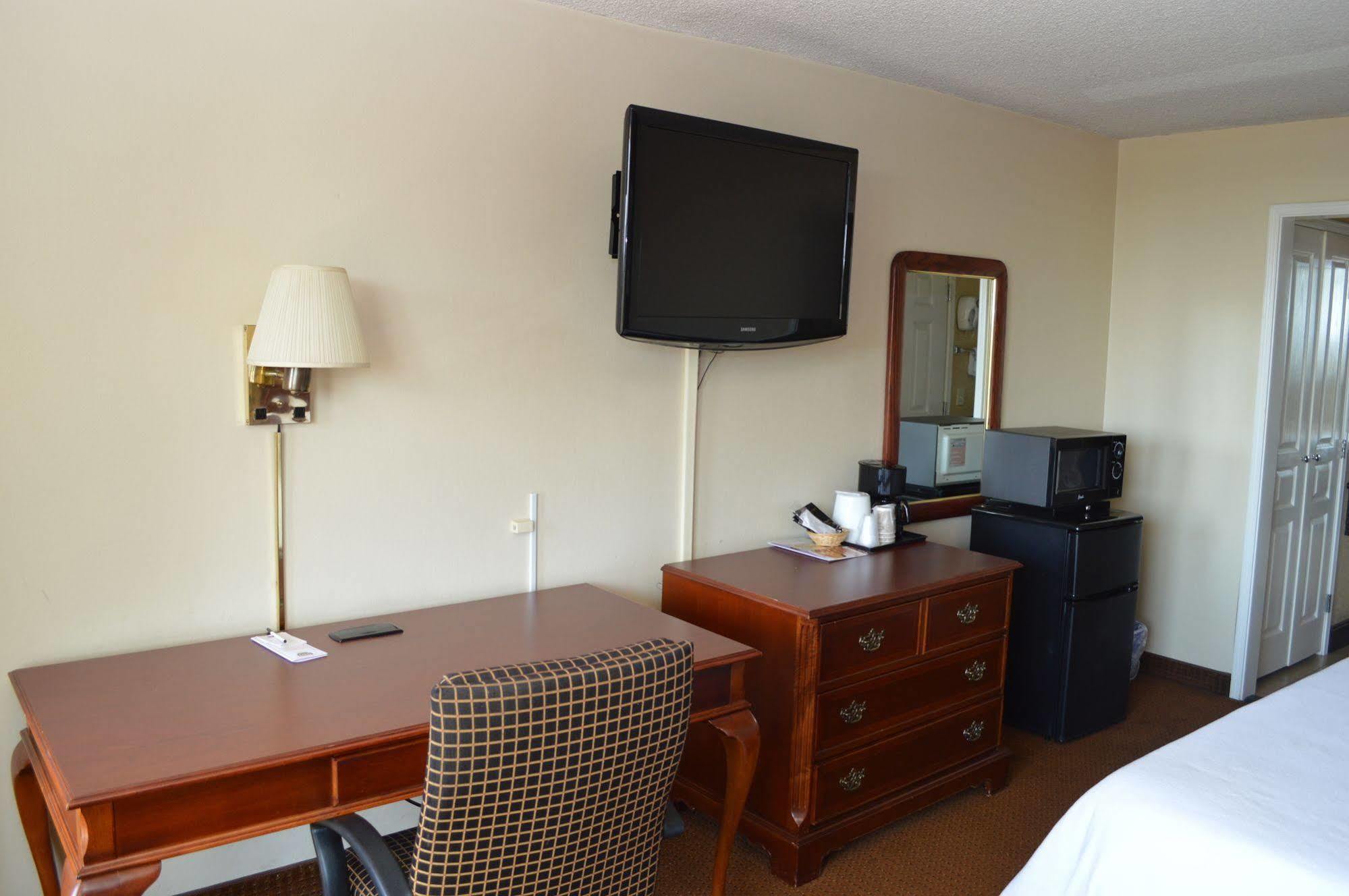 Ontario Airport Inn Exterior foto