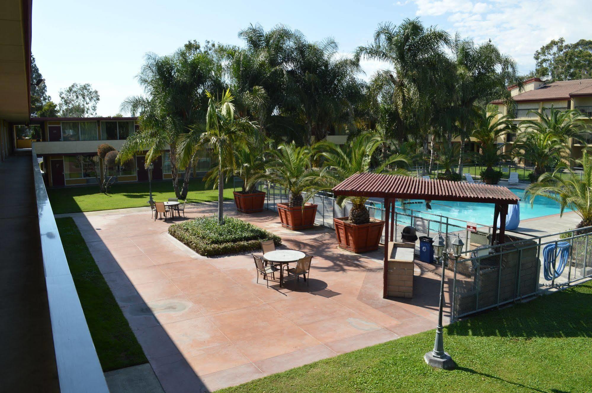 Ontario Airport Inn Exterior foto